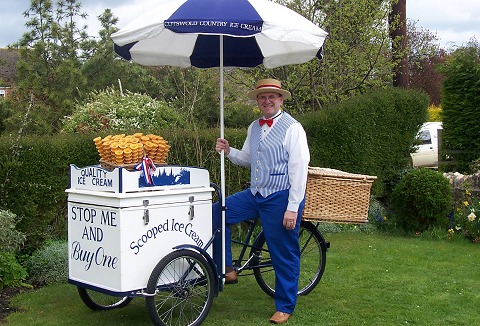 Link to the Cotswold Hills Ice Cream web page