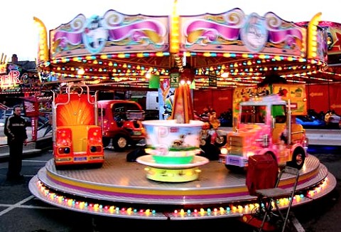 Link to the Simons Leisure Funfairs website