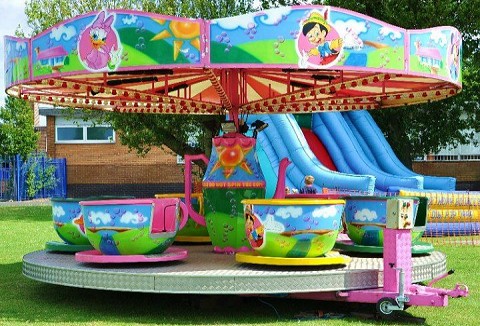 Link to the Bounce & Ride Hire website