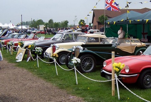 Link to the Amber Valley Classic Car Club website