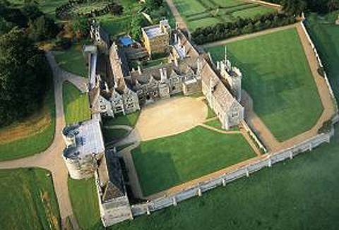 Link to the Rockingham Castle website