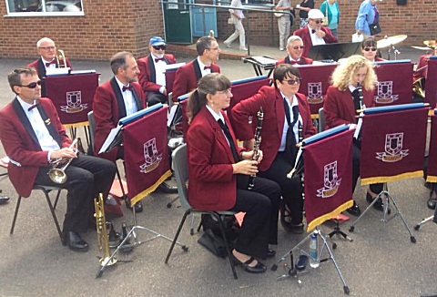 Link to the Gravesend Borough Band website