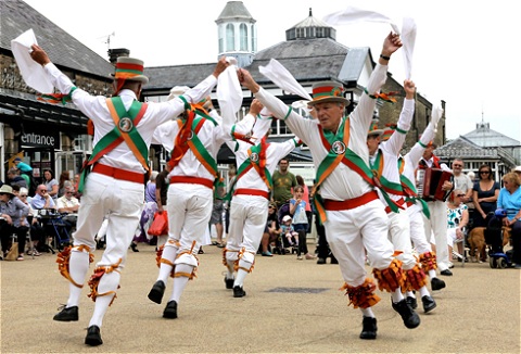 Link to the Adlington Morris Men website