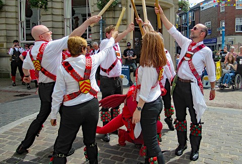 Link to the Cardiff Morris website