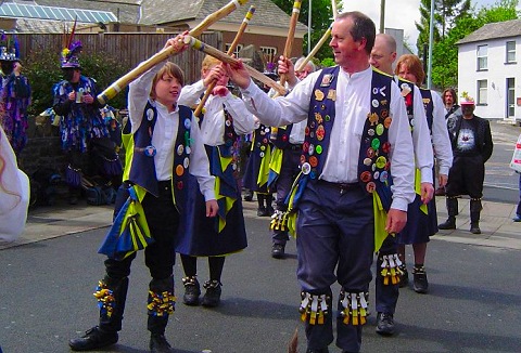 Link to the Full Moon Morris website