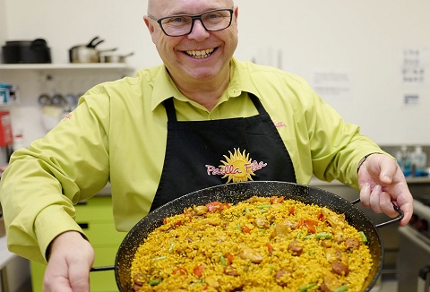 Link to the Paella Fella website