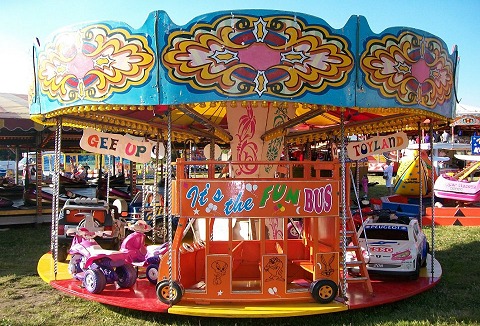 Link to the Silcock's Fun Fairs website