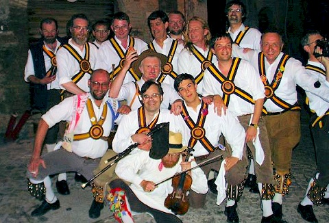 Link to the Chippenham Town Morris Men website