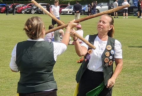 Link to the North Wood Way Morris website