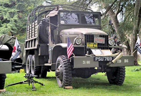 Link to the The Military Vehicle Trust website