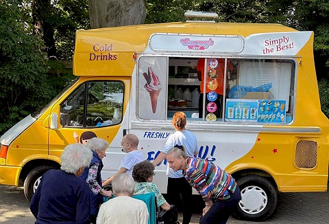 Link to the Gwenny's Ices website