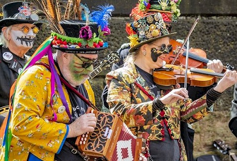 Link to the Black Pig Border Morris website