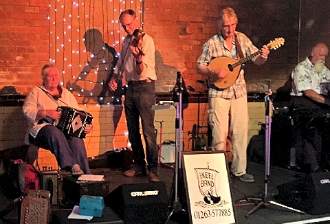 Link to the The Keel Band website