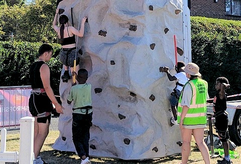 Link to the Kilnworx Climbing Centre website